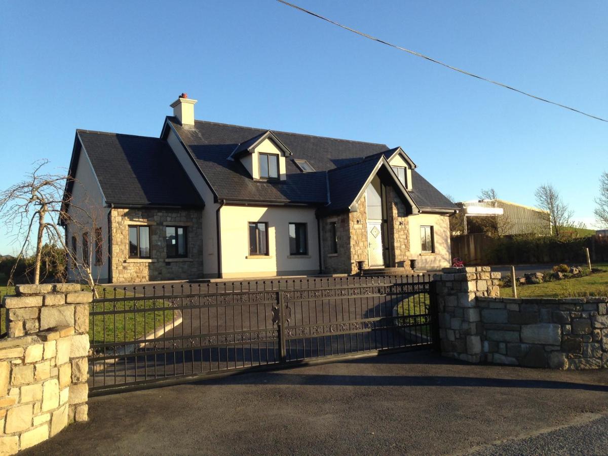 Railway View - Connemara Recess Exterior foto