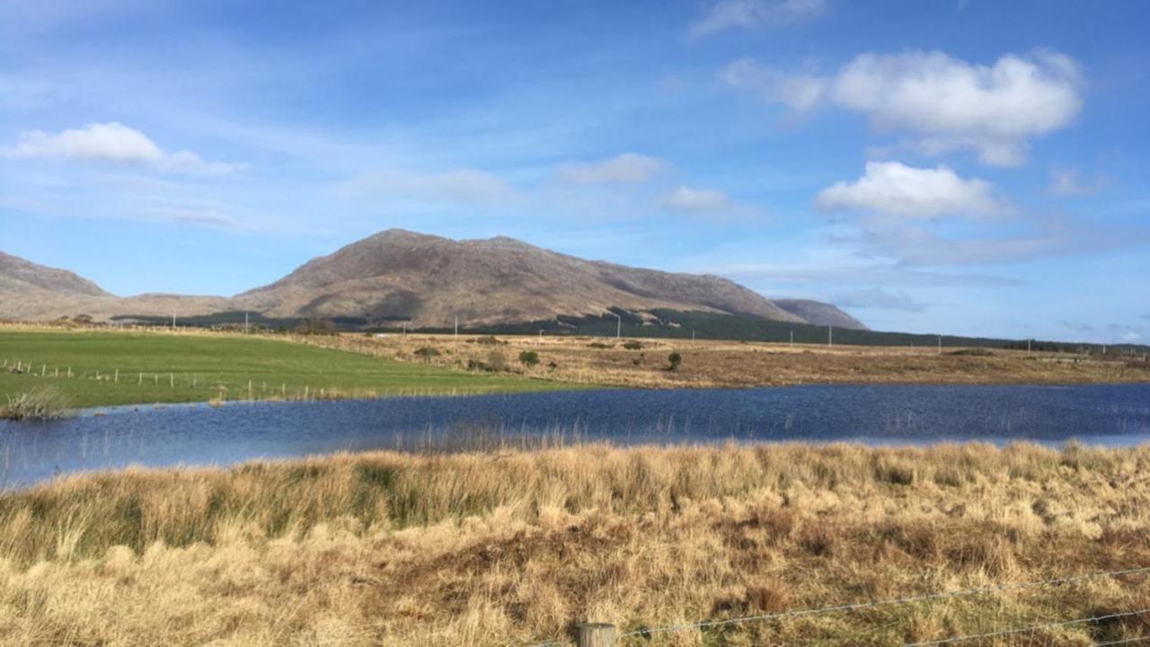 Railway View - Connemara Recess Exterior foto